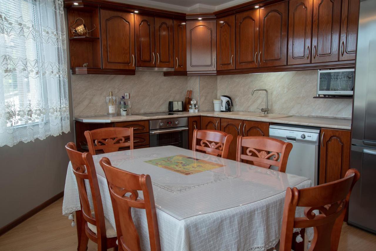Apartment Veda Wielkie Tyrnowo Zewnętrze zdjęcie